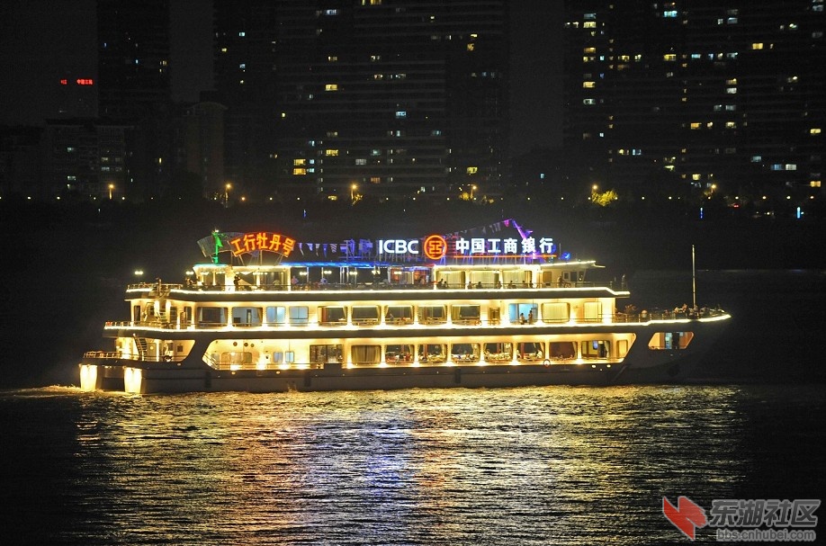 武汉市顶级豪华游船(多图)