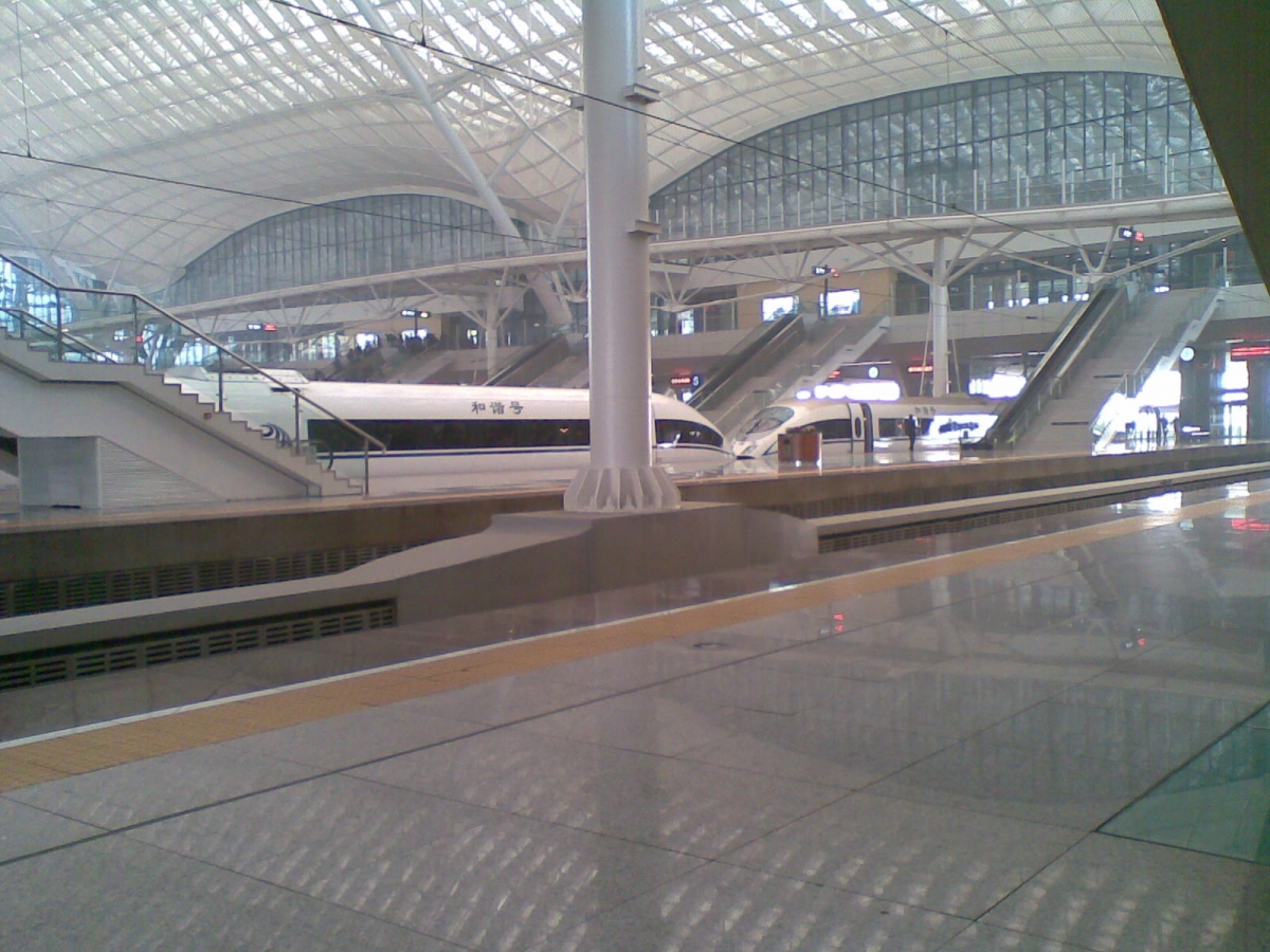 武汉高铁火车站