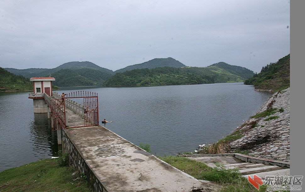 马龙口水库风光