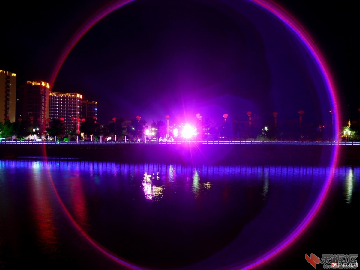 郧西滨河南路及天河夜景