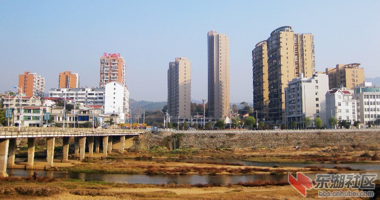 跪求罗田县城最新图片