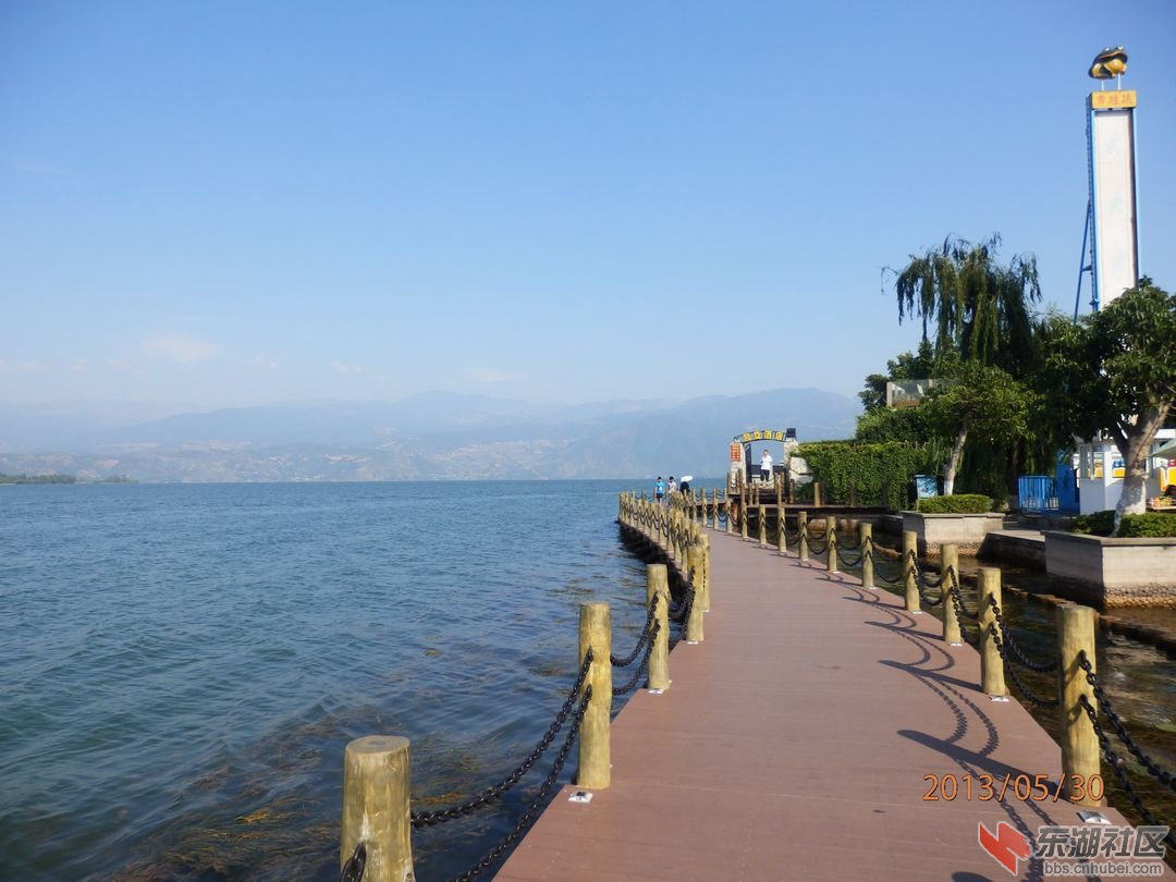 西昌有个邛海湖