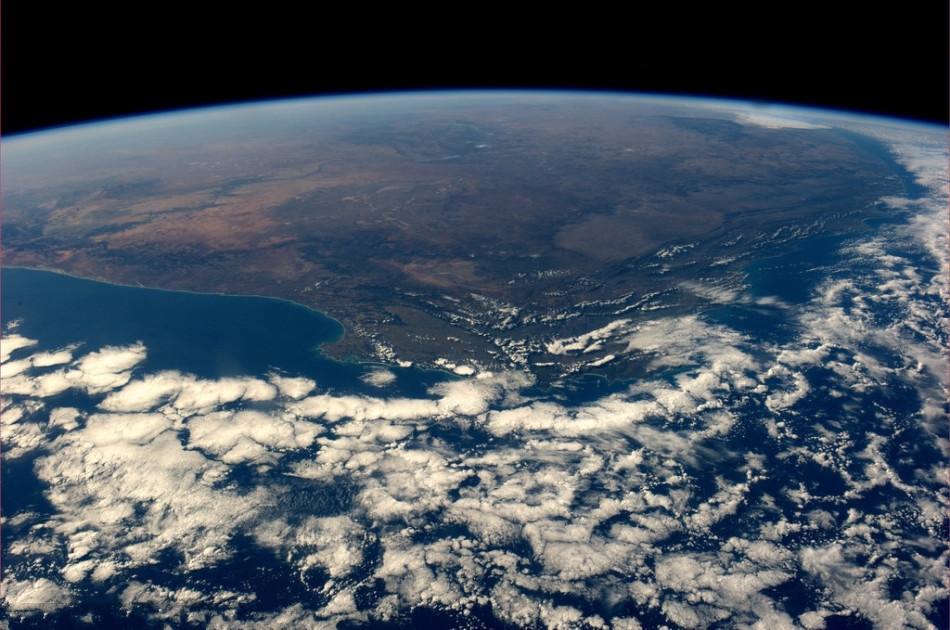 从太空拍摄的地球云层 贴图欣赏 东湖社区 荆楚网