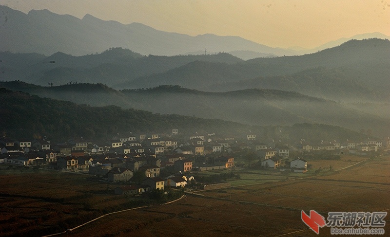 南漳峡口风光