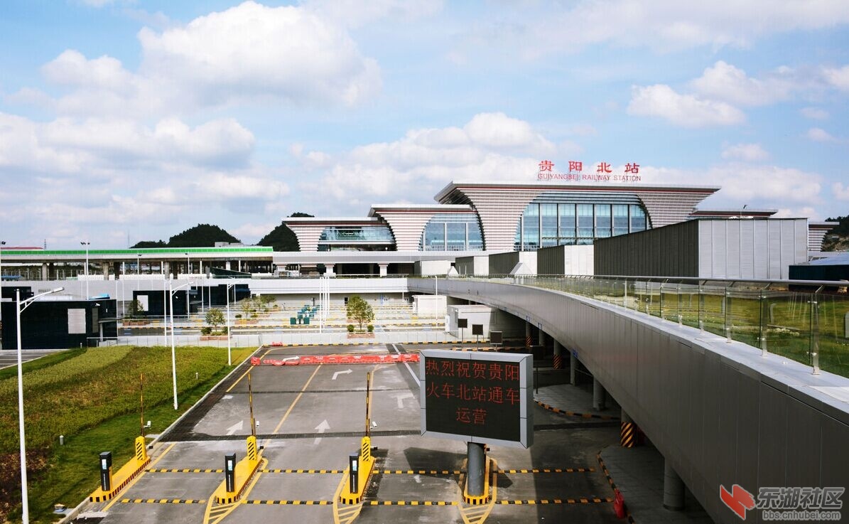 高速铁路,成贵高速高铁,渝黔高铁以及贵开城际和贵阳环铁等多条铁路线