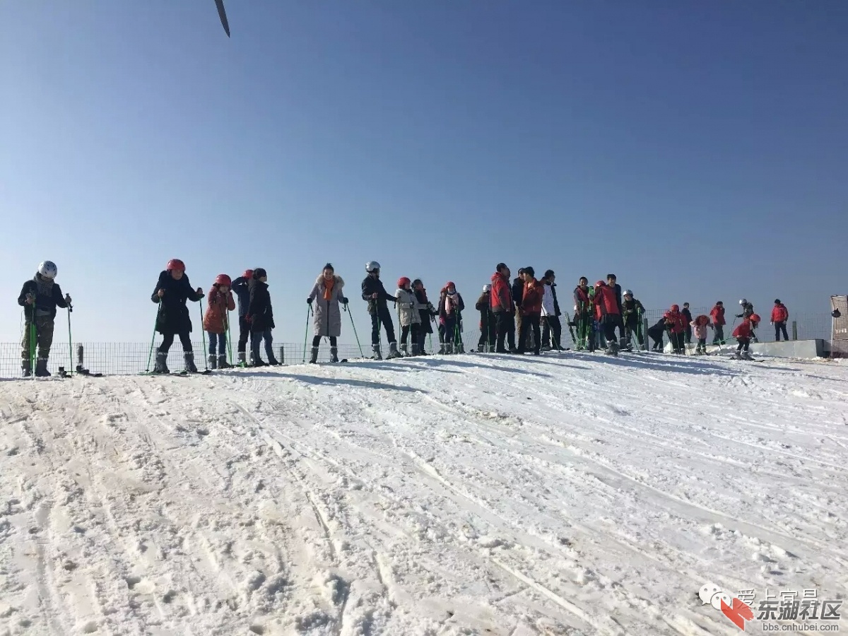 百里荒滑雪场即将隆重启航!