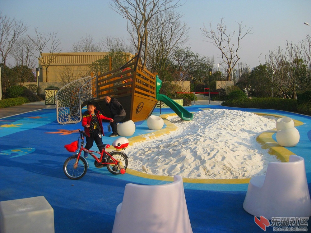 儿童游乐场,原来不是公园的-大武汉-东湖社区 - 湖北
