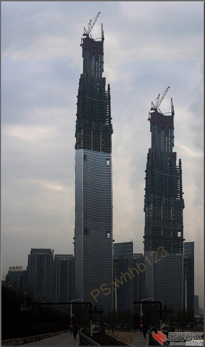 随拍中国第二高楼武汉绿地中心高636米,今年封顶