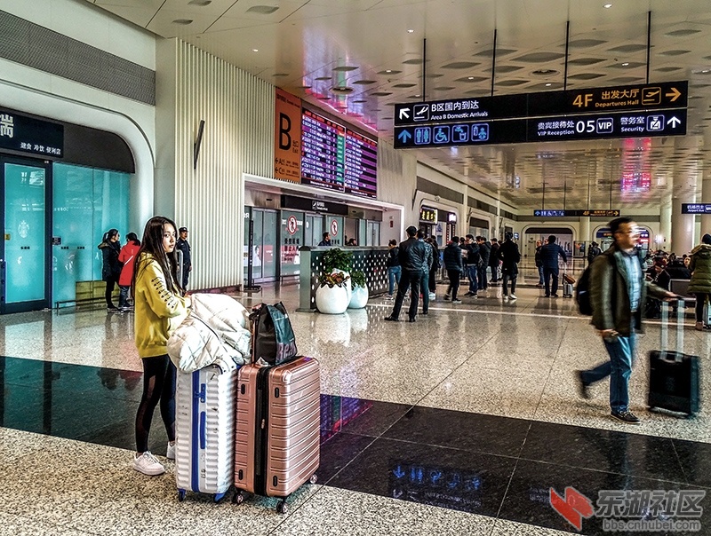 "市民观察团"走进武汉天河机场t3航站楼,见证改革开放