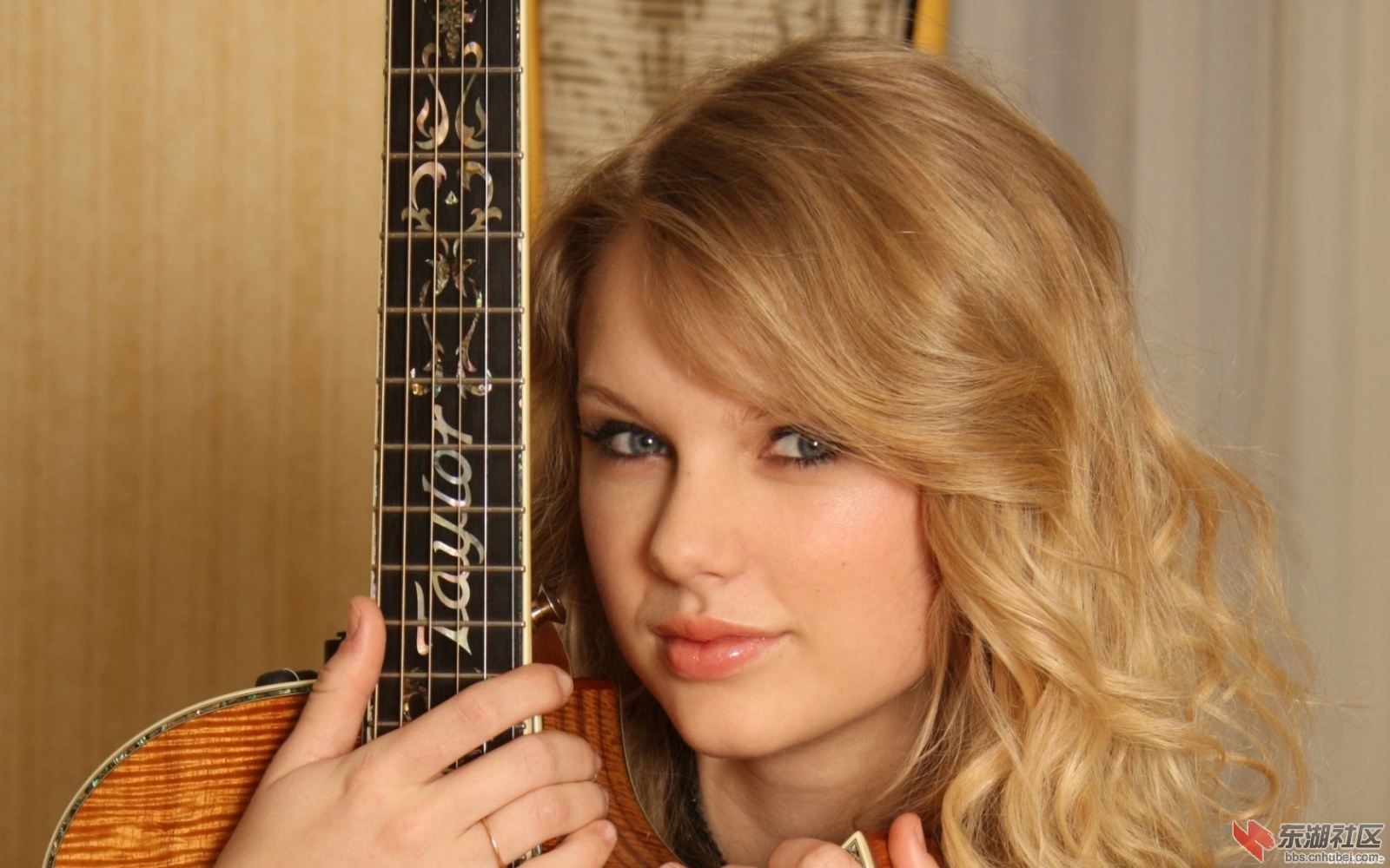 tayls93.jpg