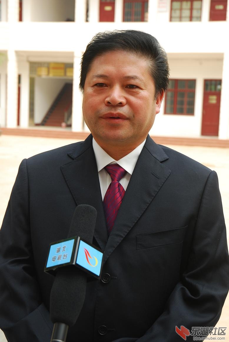 邓书记.JPG