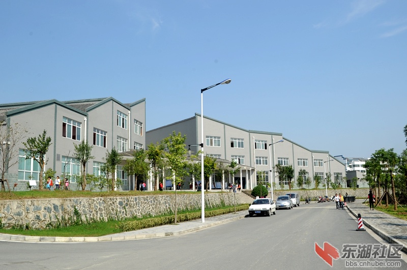 郧阳师专09.jpg