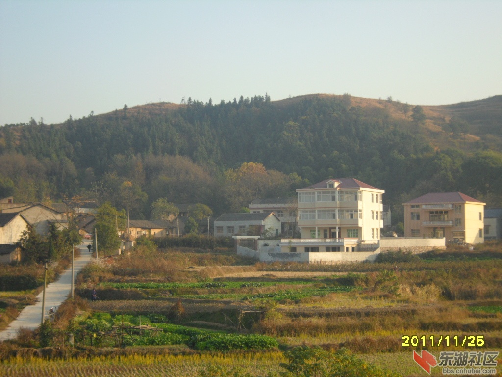 路通小山村
