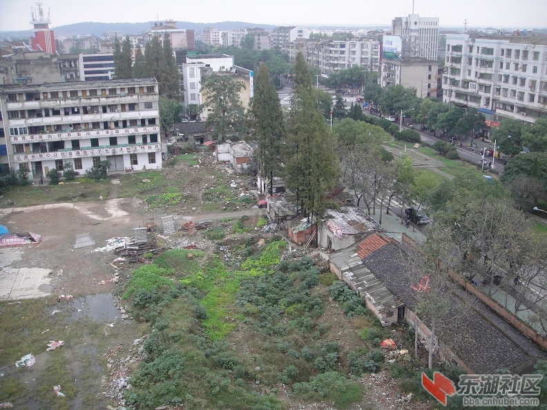 从高处看老河口城市建设任重道远之一（组图）4.jpg