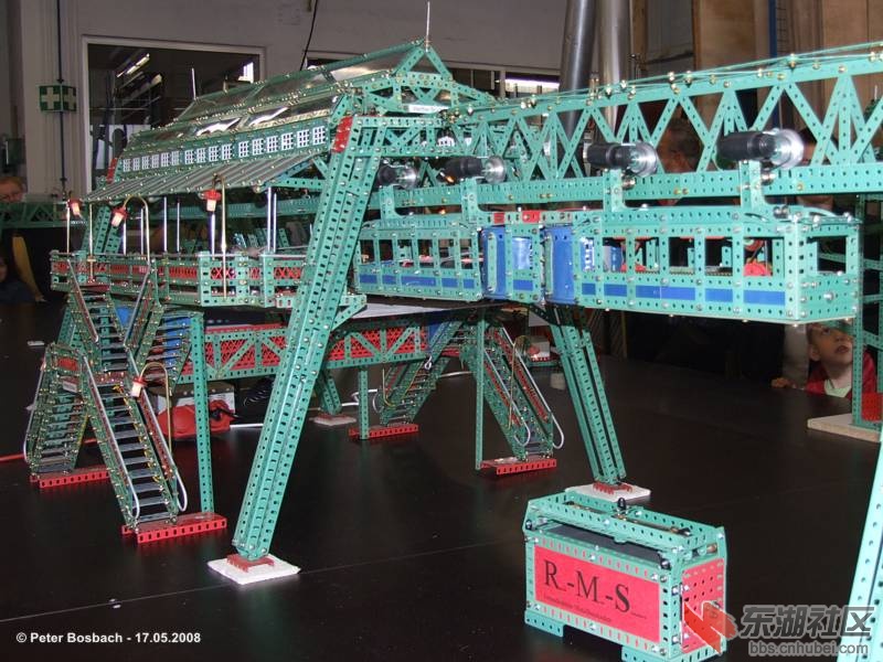 schwebebahn-bahnhof-vohwinkel站台模型.jpg