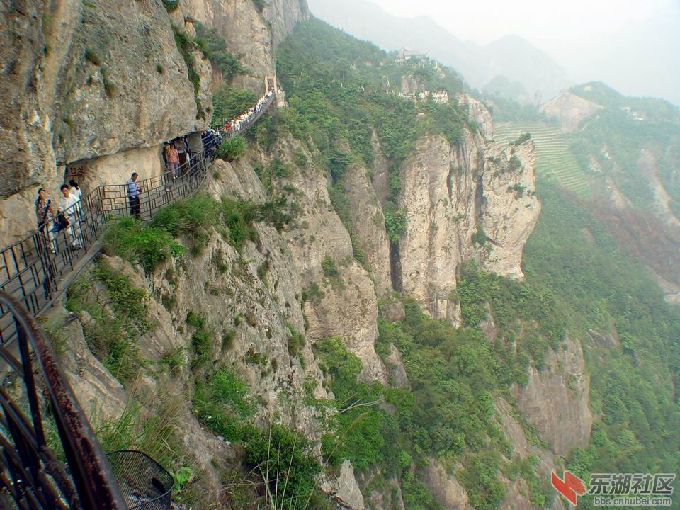 方洞3.jpg