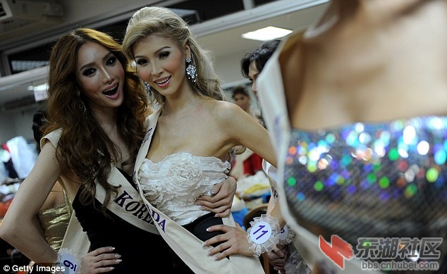 article-2119786-125106E1000005DC-166_634x389.jpg
