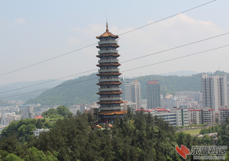 3十堰市公园重阳塔图片0.jpg