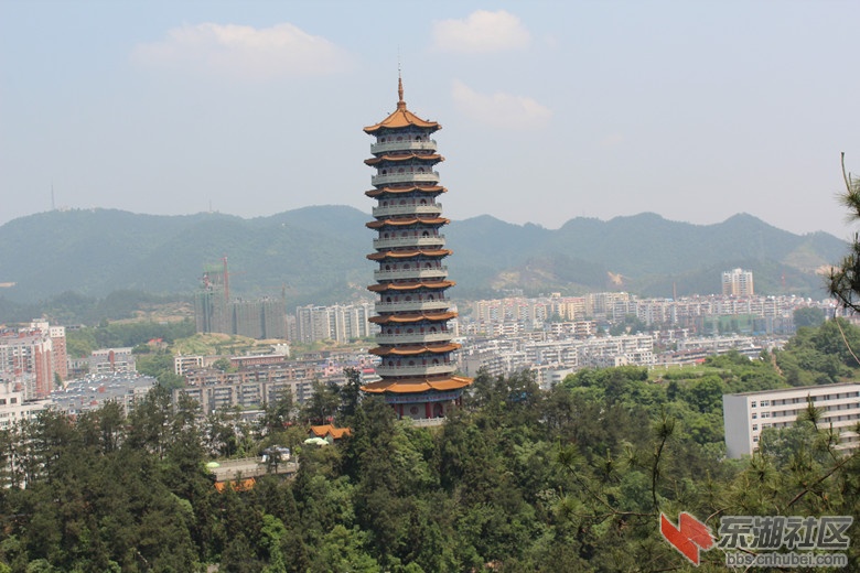 3十堰市公园重阳塔图片5.jpg