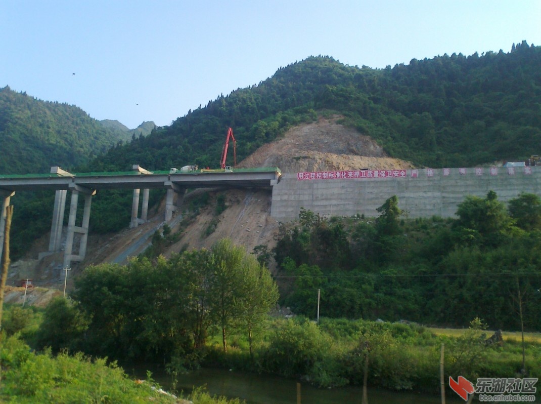 05.jpg