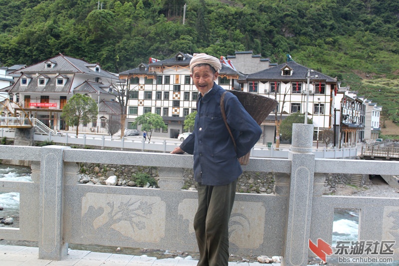土家大叔.jpg