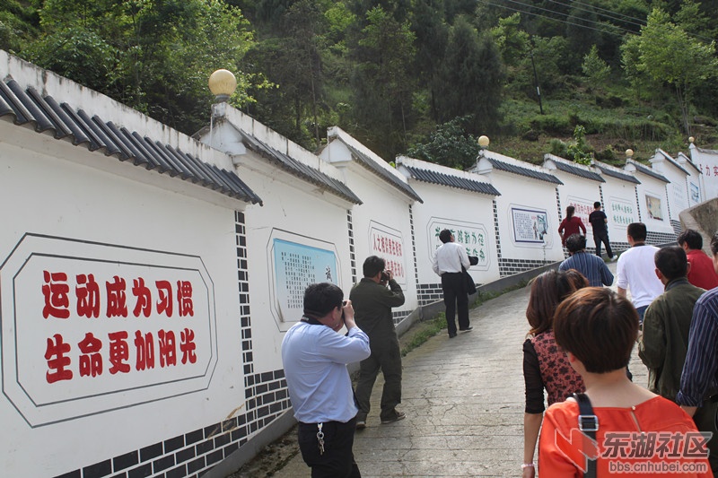 学校长廊.jpg