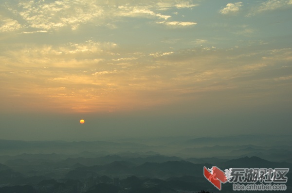 日出十堰东城02.jpg