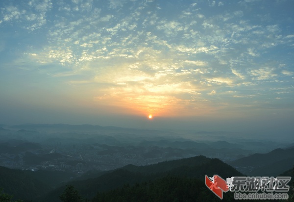日出十堰东城05.jpg