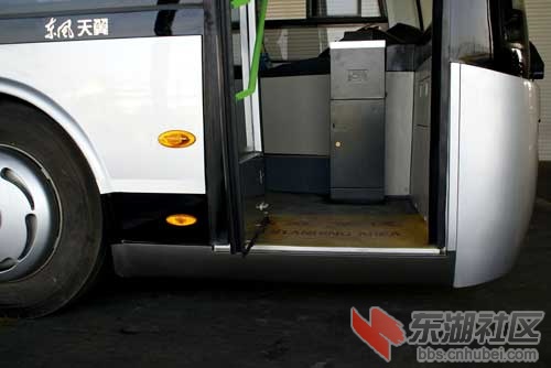 东风天翼纯电动公交车2.jpg