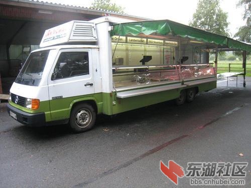 11流动卖蔬菜车.jpg