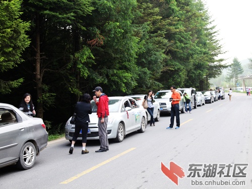 穿越北纬30度车队.JPG
