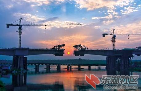 二等奖作品——夕阳三桥