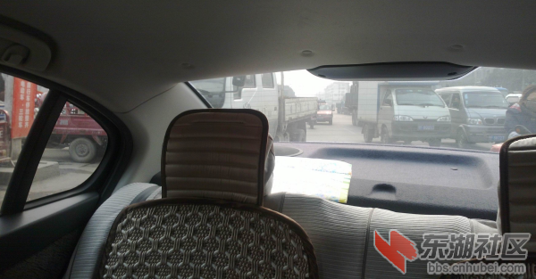 胜利街十字路口街拍一