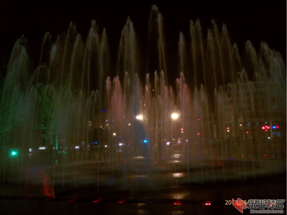 QQ截图20120917212853.jpg
