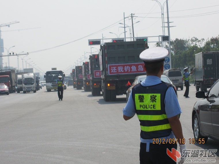 124403pnxu3ii268kkdumm.jpg