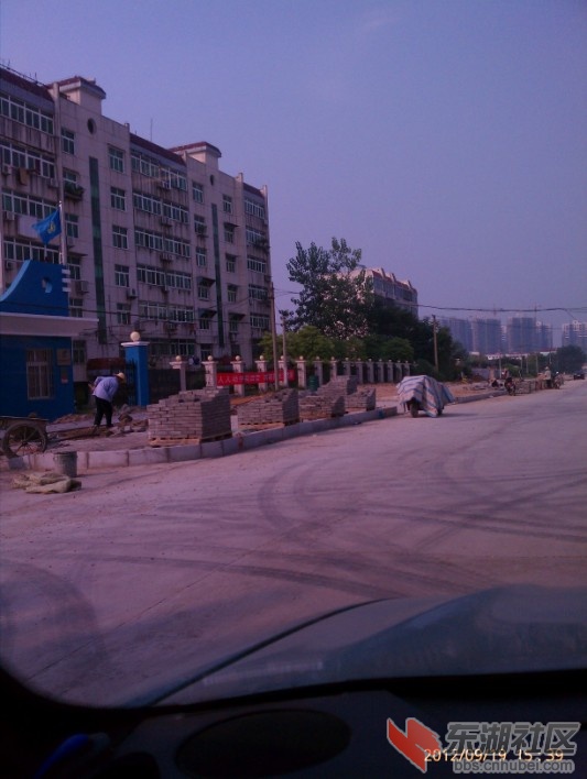 QQ截图20120919201558.jpg