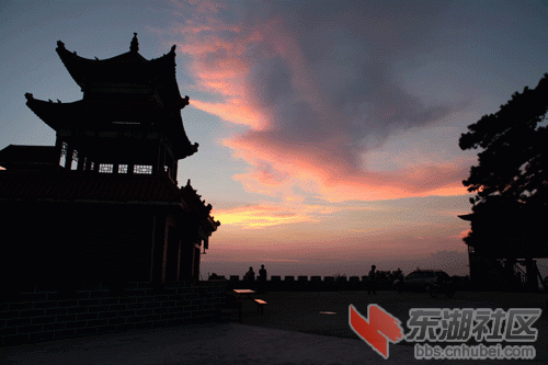 20120802184923438.gif