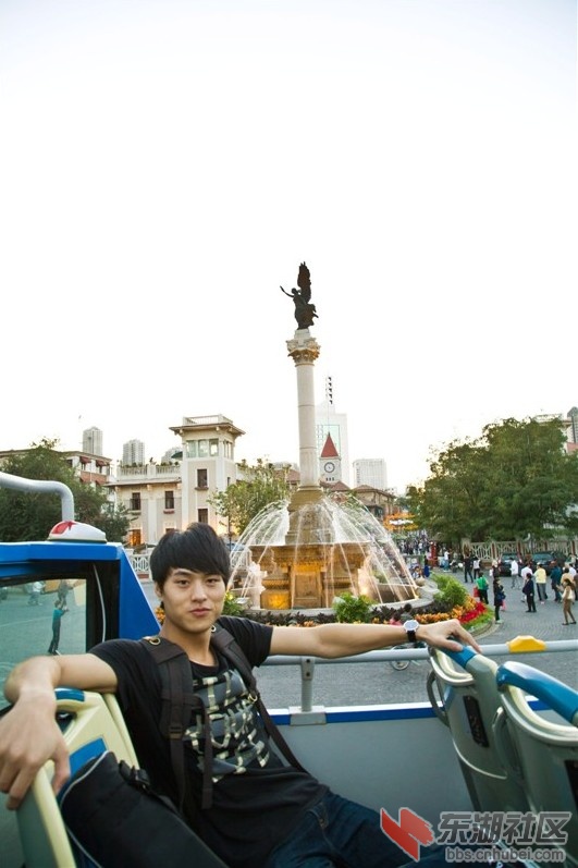 QQ截图20121008113110.jpg