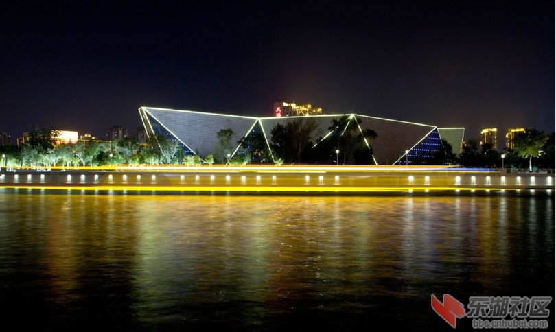 QQ截图20121008113206.jpg