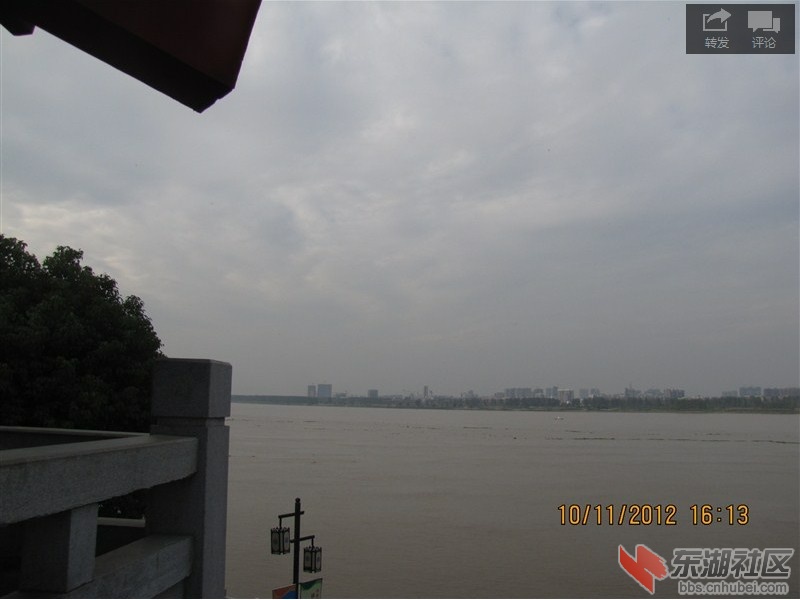 QQ截图20121011234256.jpg