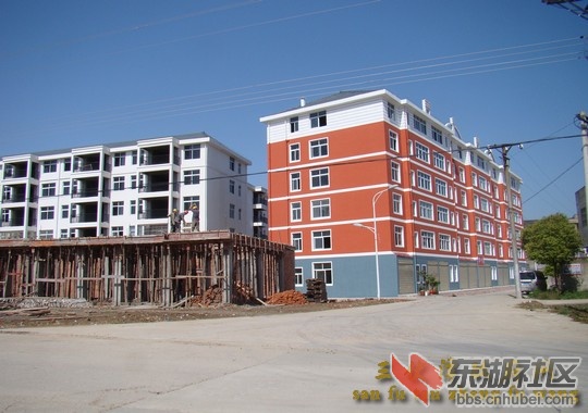 新建的小区.jpg