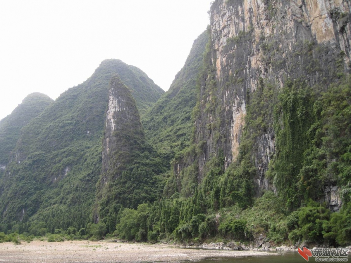 长寿峰。