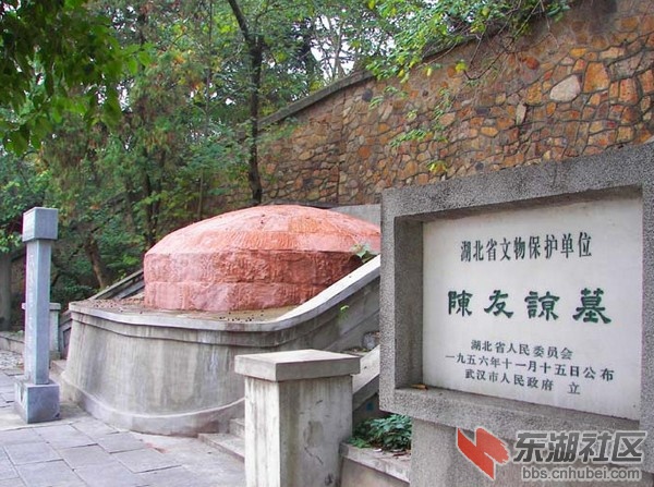 2012122793427328.jpg
