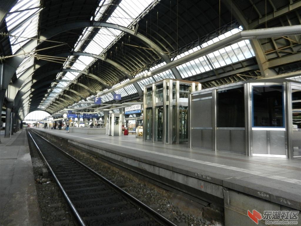 DSCN2020 (Medium).JPG