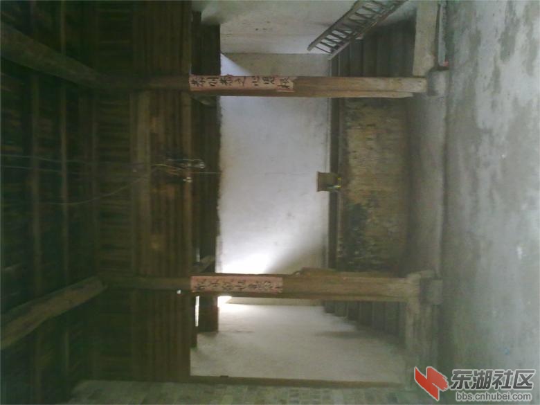 201304121792.jpg
