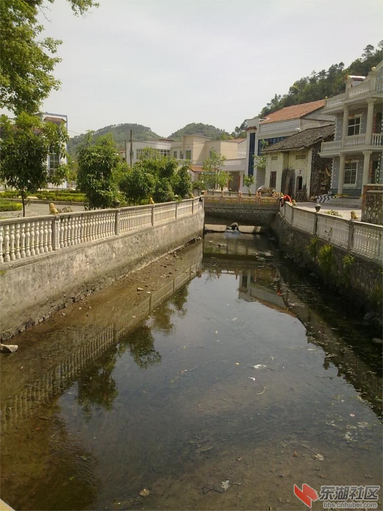 201304121869.jpg