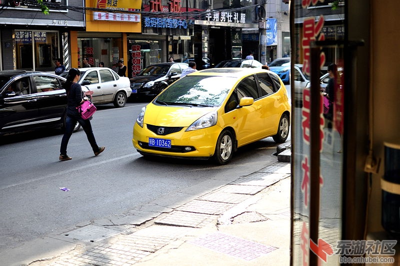 轿车_副本.jpg