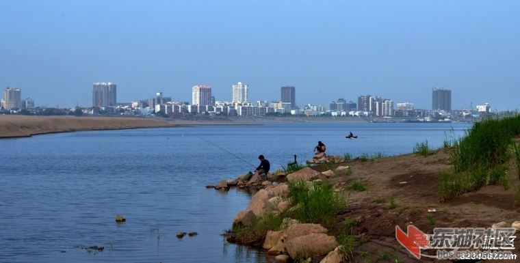 2013年5月沙市江边天际线