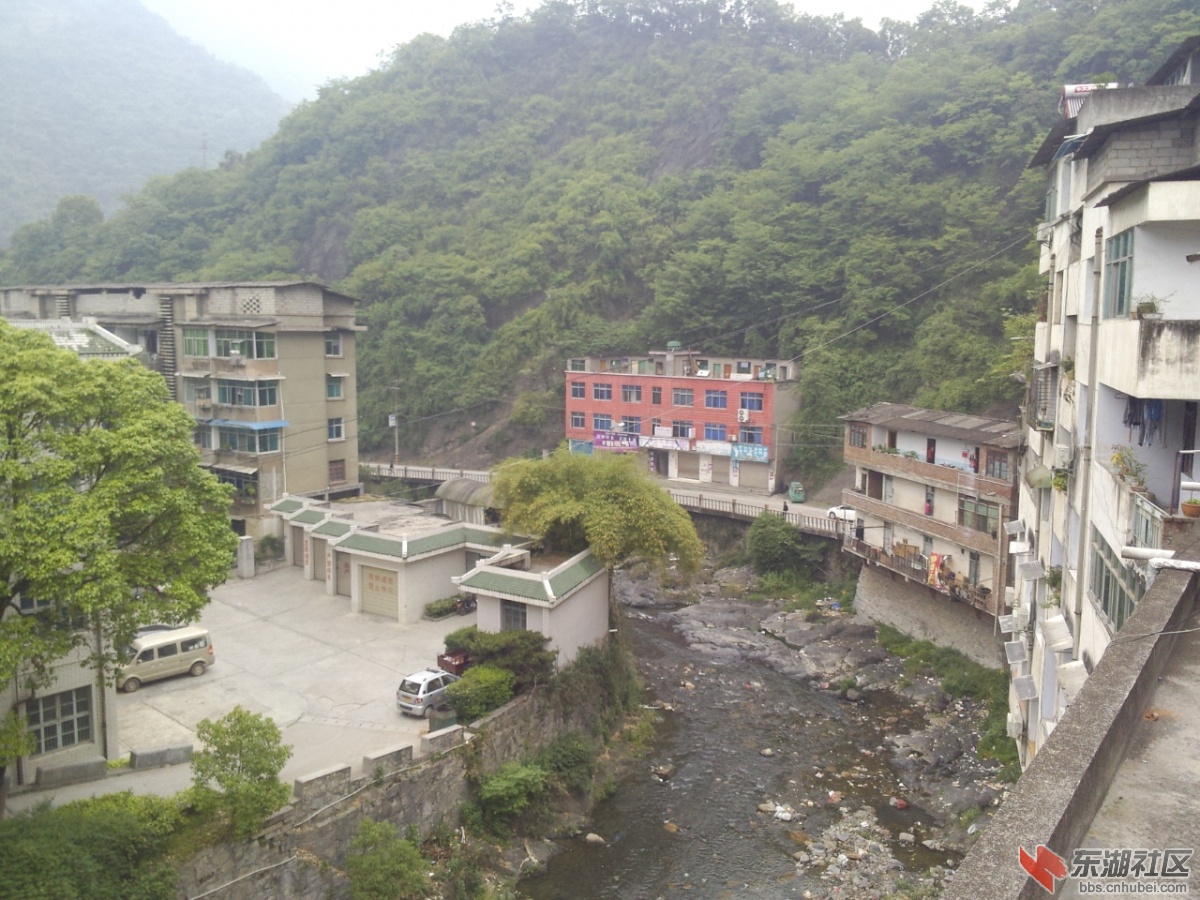 P30505-075845.jpg