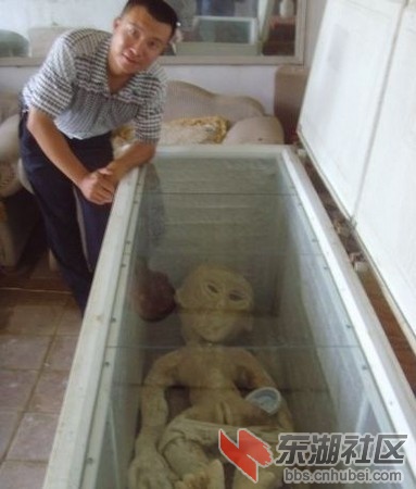 李凱與他的戰利品